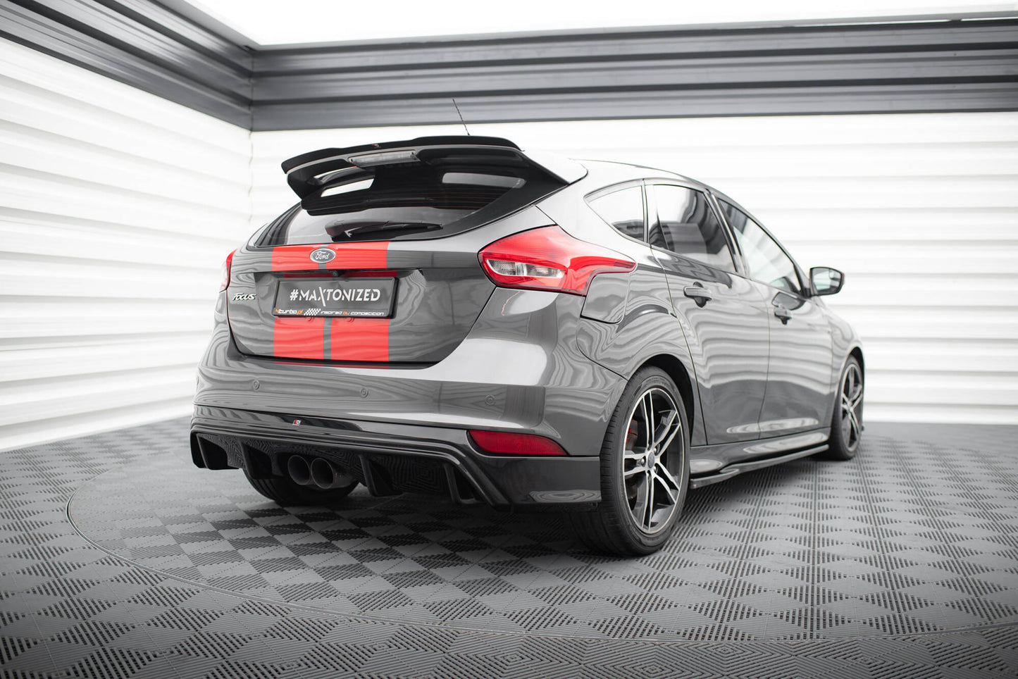 Diffusor Heck Ansatz für Ford Focus ST Mk3 FL (RS-Look) schwarz Hochglanz