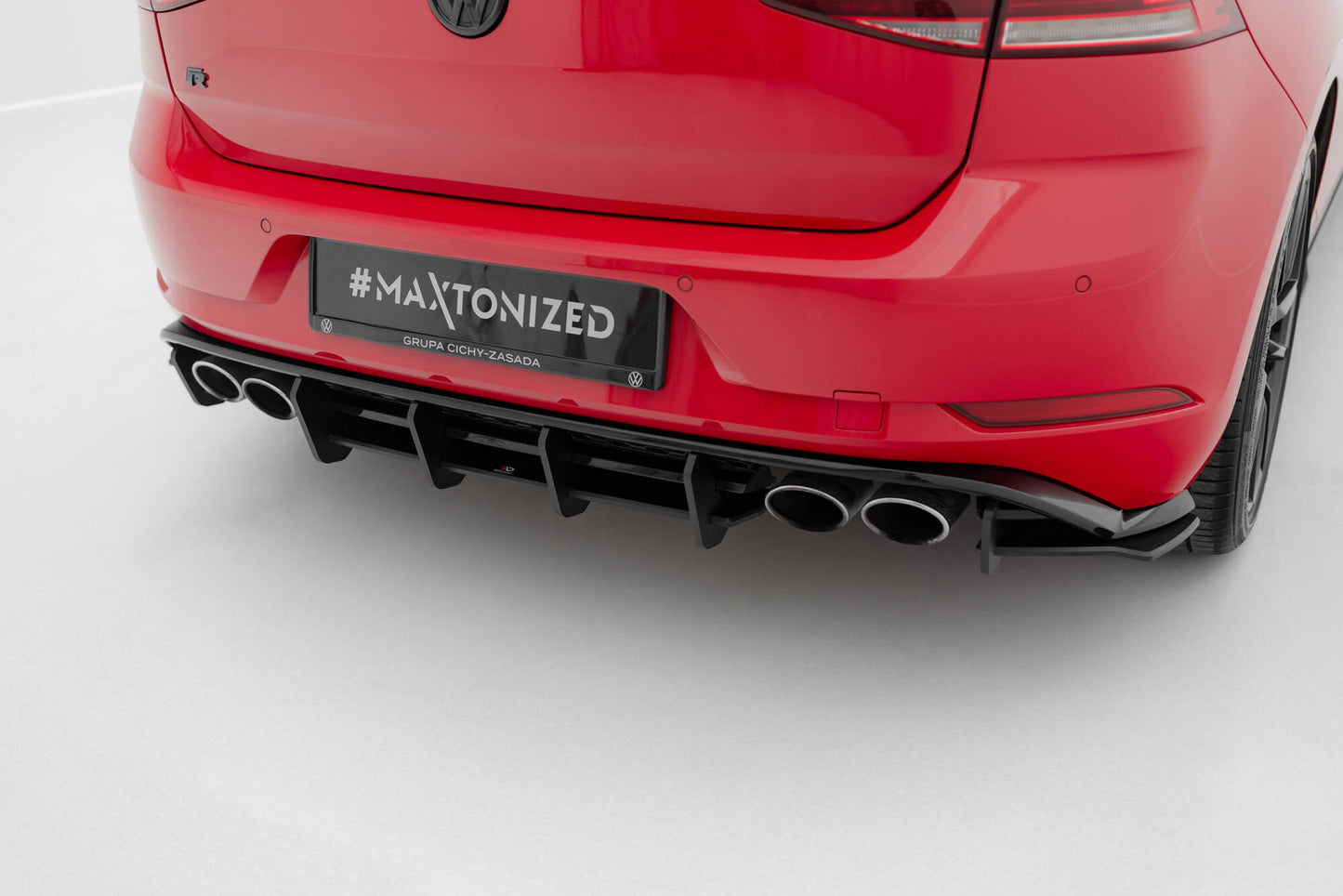 Robuste Racing Heckschürze für Volkswagen Golf R Mk7 Facelift