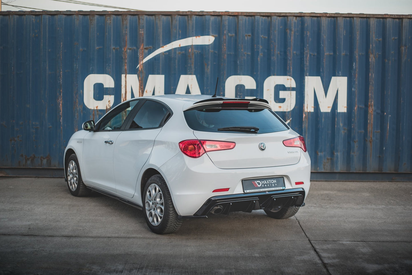 Diffusor Heck Ansatz für Alfa Romeo Giulietta (Einzelauspuff li.)