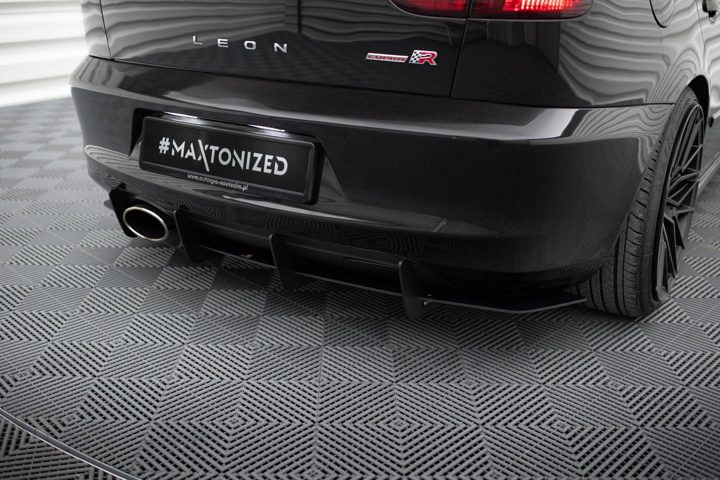 Diffusor Heck Ansatz für Heckschürze für Seat Leon Mk1 Cupra