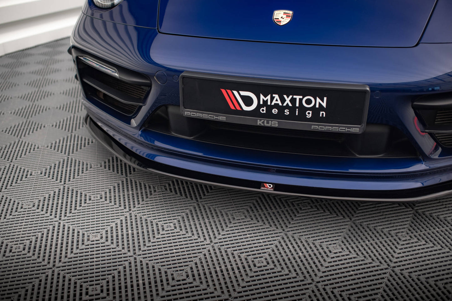 Front Ansatz V.1 für Porsche 911 Carrera Aero 992 schwarz matt