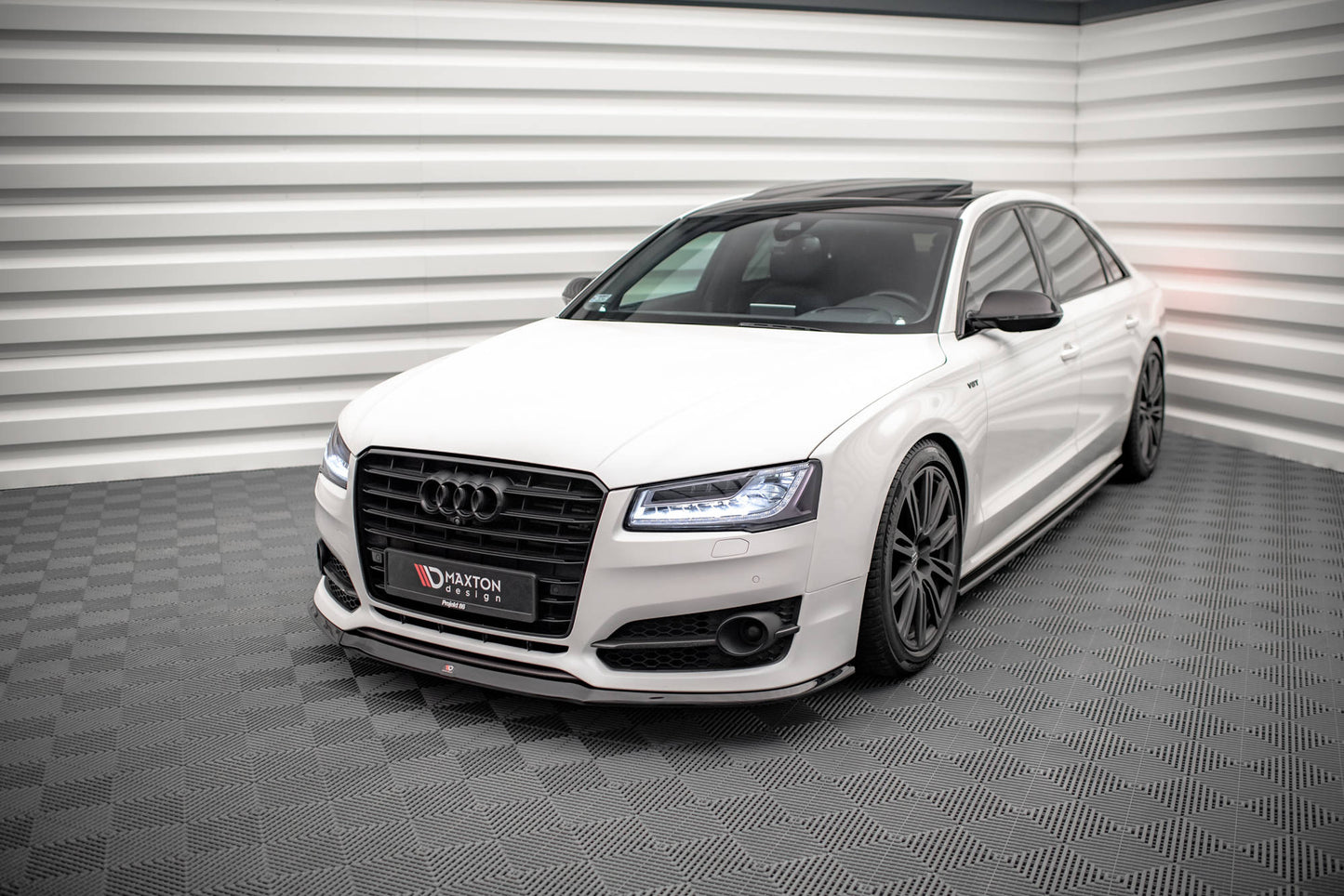 Front Ansatz V.2 für Audi S8 D4 FL schwarz Hochglanz