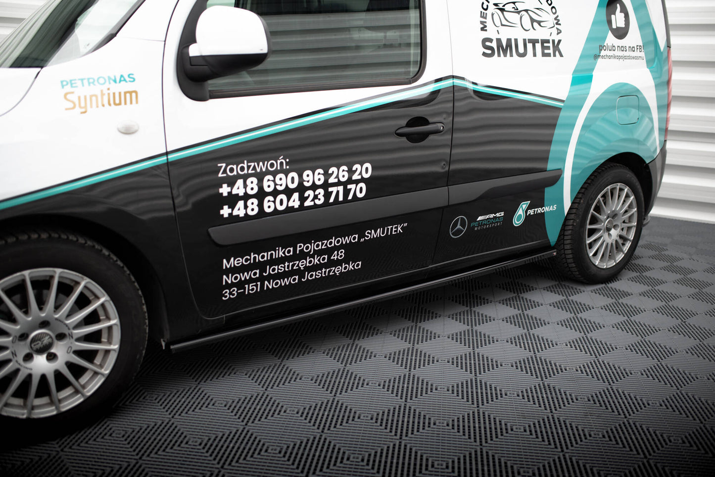 Seitenschweller Ansatz für Mercedes-Benz Citan W415 schwarz Hochglanz