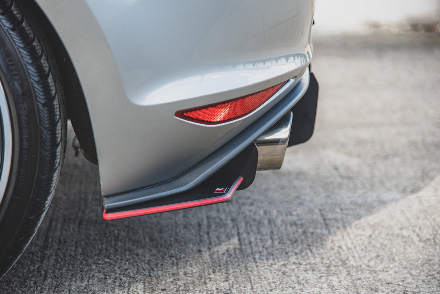 Street Pro Heck Ansatz Flaps Diffusor für L + R V.1 VW Golf 7 GTI