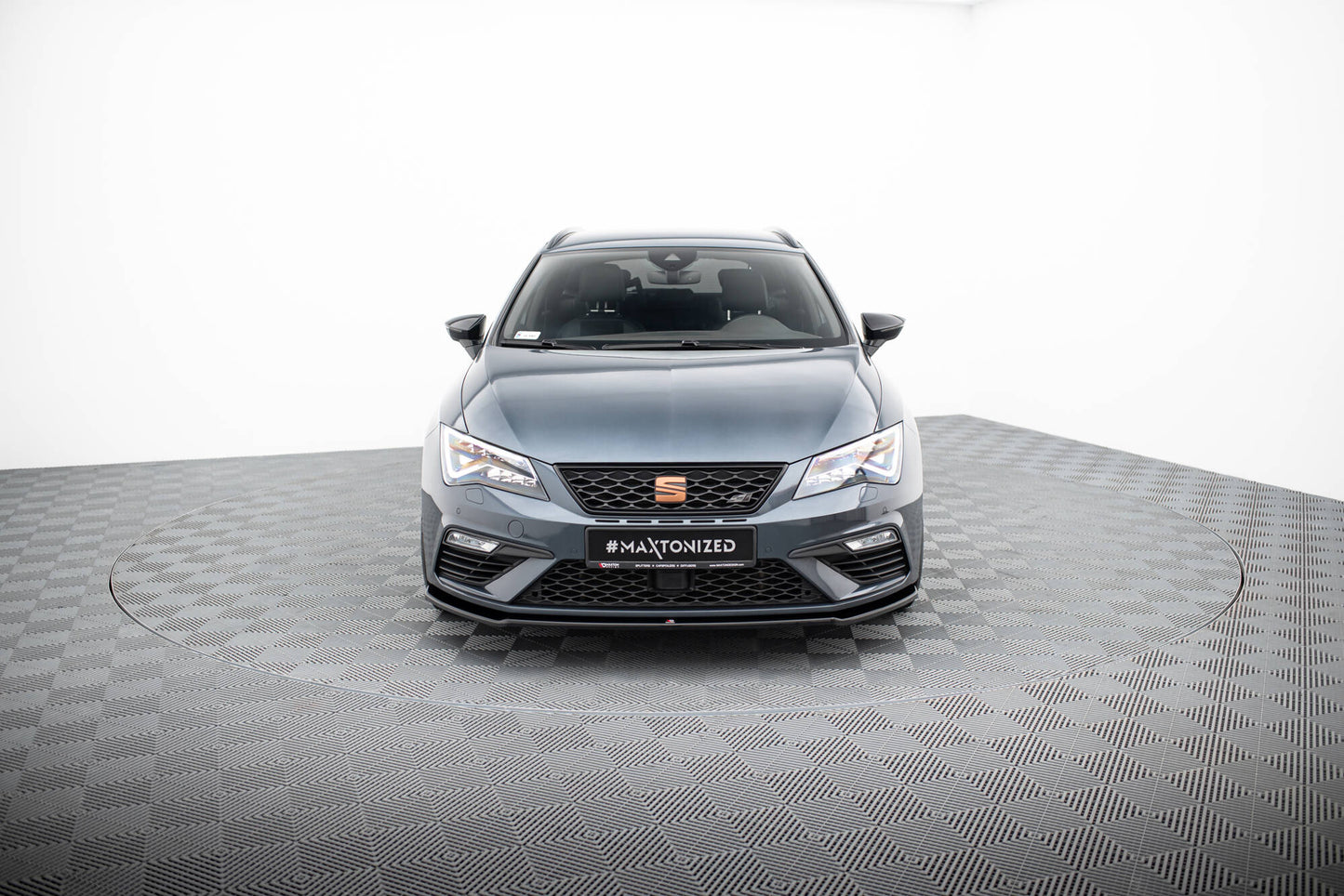 Front Ansatz V.2 für Seat Leon Cupra / FR Mk3 FL schwarz Hochglanz