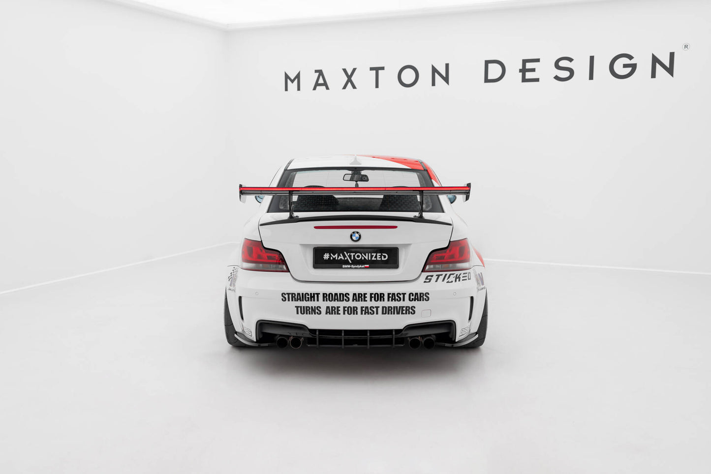 Carbon Spoiler With Internal Brackets Uprights V.2 + LED BMW 1er M E82