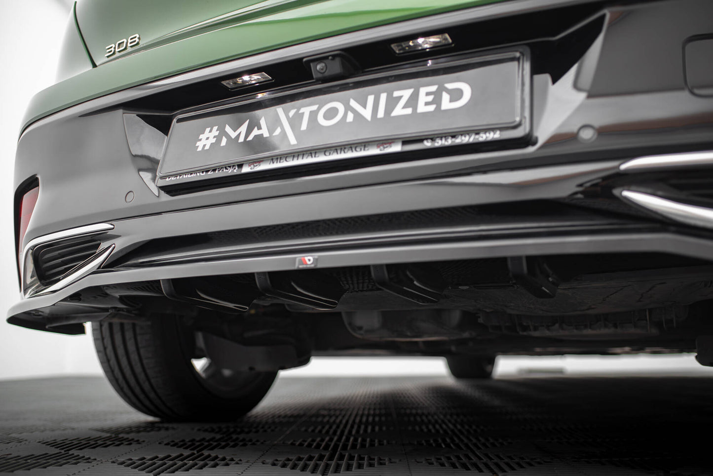 Mittlerer Cup Diffusor DTM Look Heck Ansatz für Peugeot 308 GT Hatchback Mk3 schwarz Hochglanz