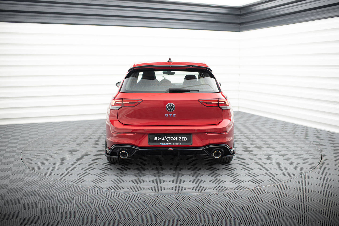 Diffusor Heck Ansatz + Endrohre für VW Golf GTE / R-Line Mk8 / Mk8 Facelift