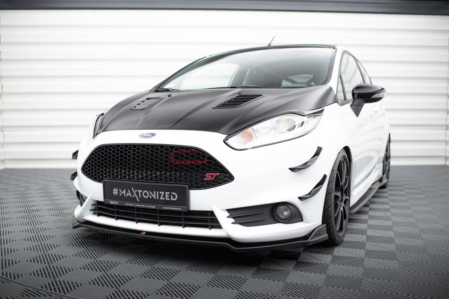 Scheinwerfer Blenden Böser Blick V.2 für Ford Fiesta ST / ST-Line / Standard Mk7 FL schwarz Hochglanz