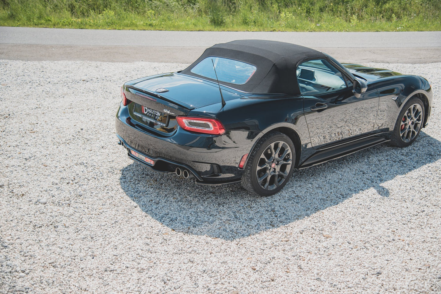 Heckansatz Abarth 124 Spider schwarz Hochglanz