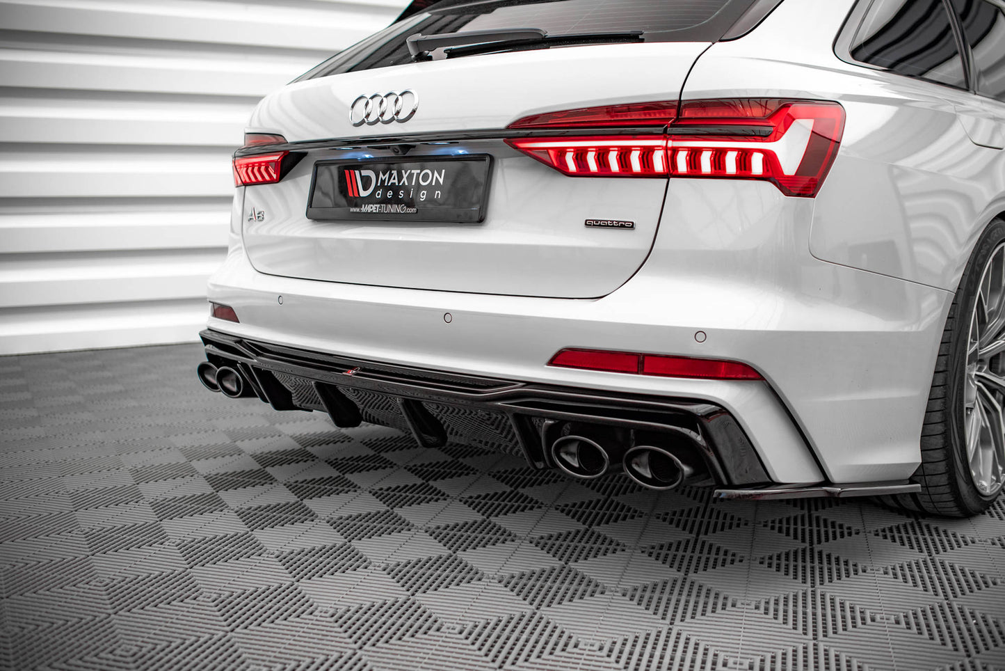 Diffusor Heck Ansatz für Audi A6 S-Line / S6 C8 / C8 Facelift schwarz Hochglanz