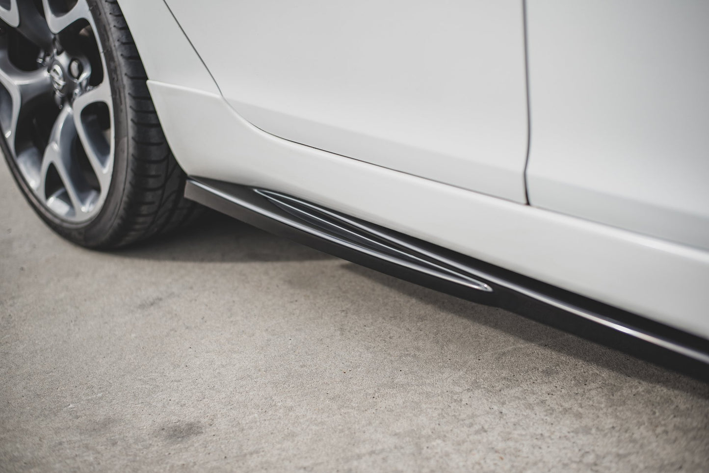 Seitenschweller Ansatz für Opel Insignia Mk. 1 OPC schwarz Hochglanz