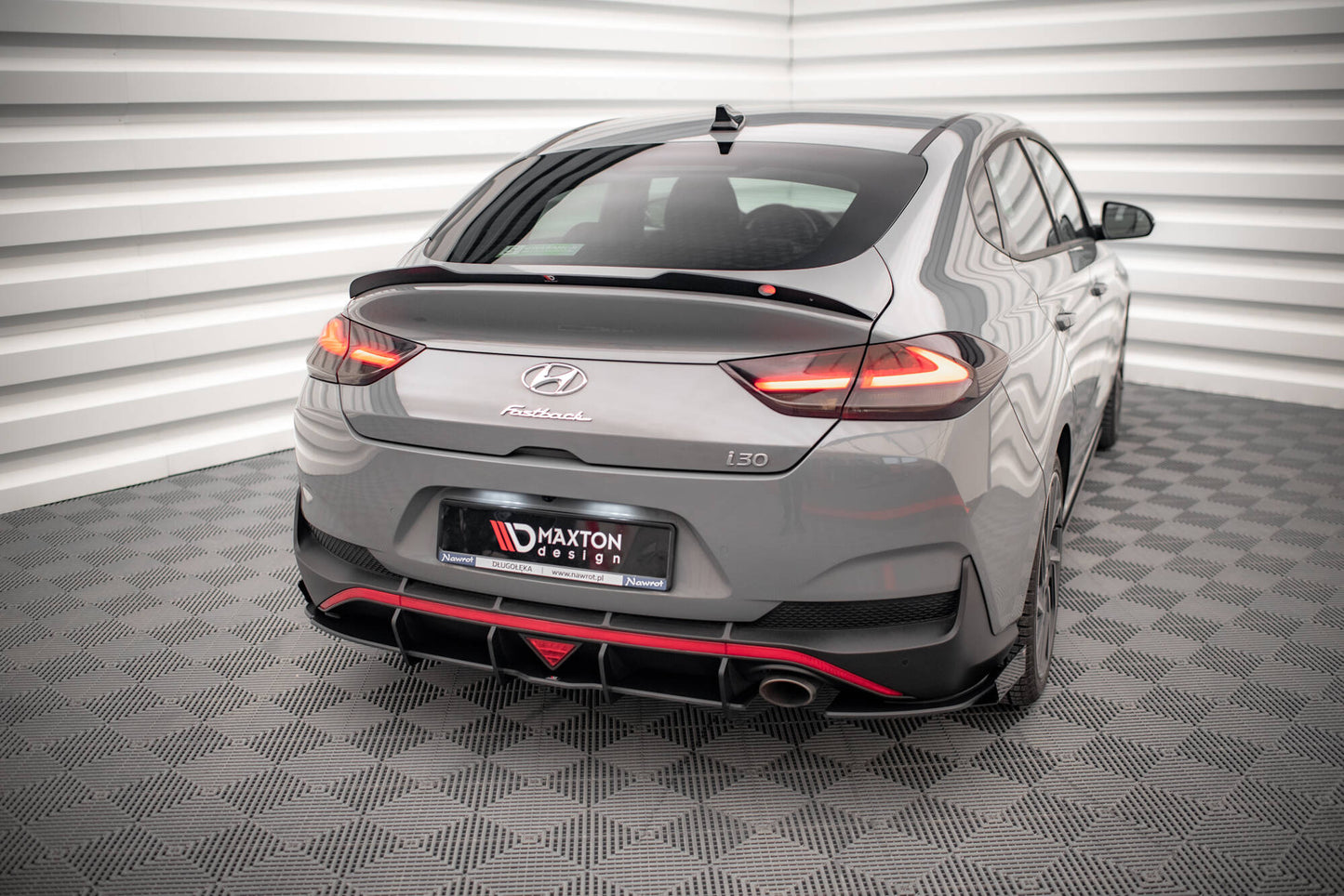 Street Pro Heck Ansatz Flaps Diffusor +Flaps für Hyundai I30 Fastback N-Line Mk3 Facelift schwarz Hochglanz