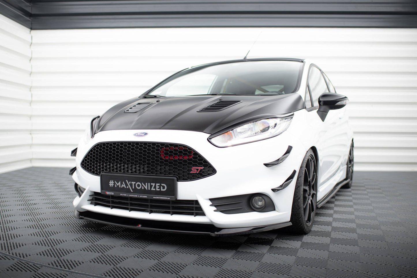 Stoßstangen Flaps Wings vorne Canards für Ford Fiesta 7 ST Facelift