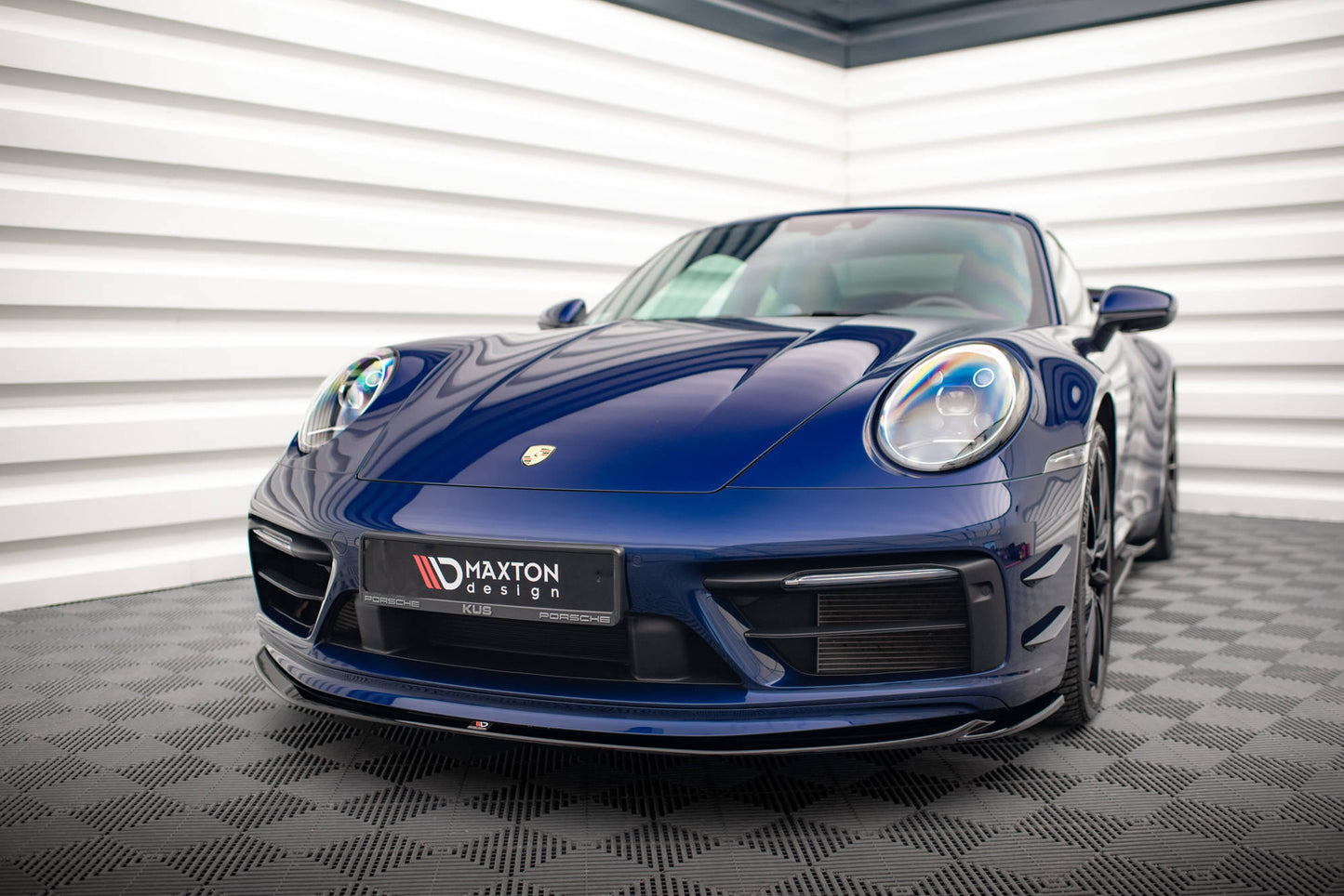 Front Ansatz V.1 für Porsche 911 Carrera Aero 992 schwarz matt