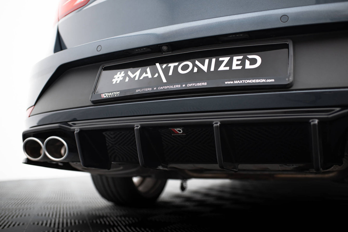 Diffusor Heck Ansatz V.3 für Seat Leon Cupra ST Mk3 FL