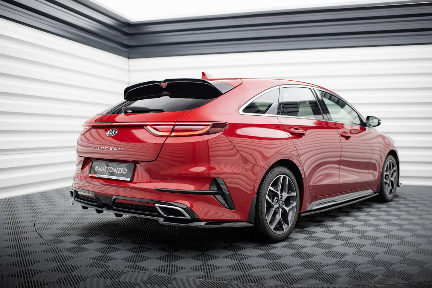 Mittlerer Cup Diffusor DTM Look Heck Ansatz für Kia ProCeed GT-Line Mk1 schwarz Hochglanz