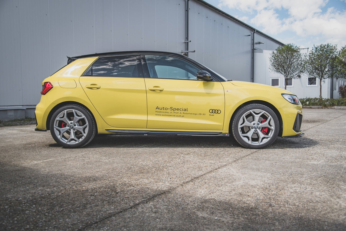 Seitenschweller Ansatz für Audi A1 S-Line GB schwarz Hochglanz