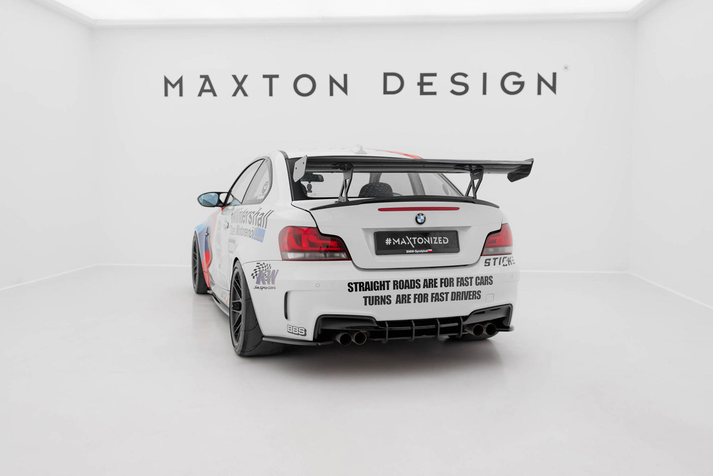 Carbon Spoiler With Internal Brackets Uprights V.1 BMW 1er M E82