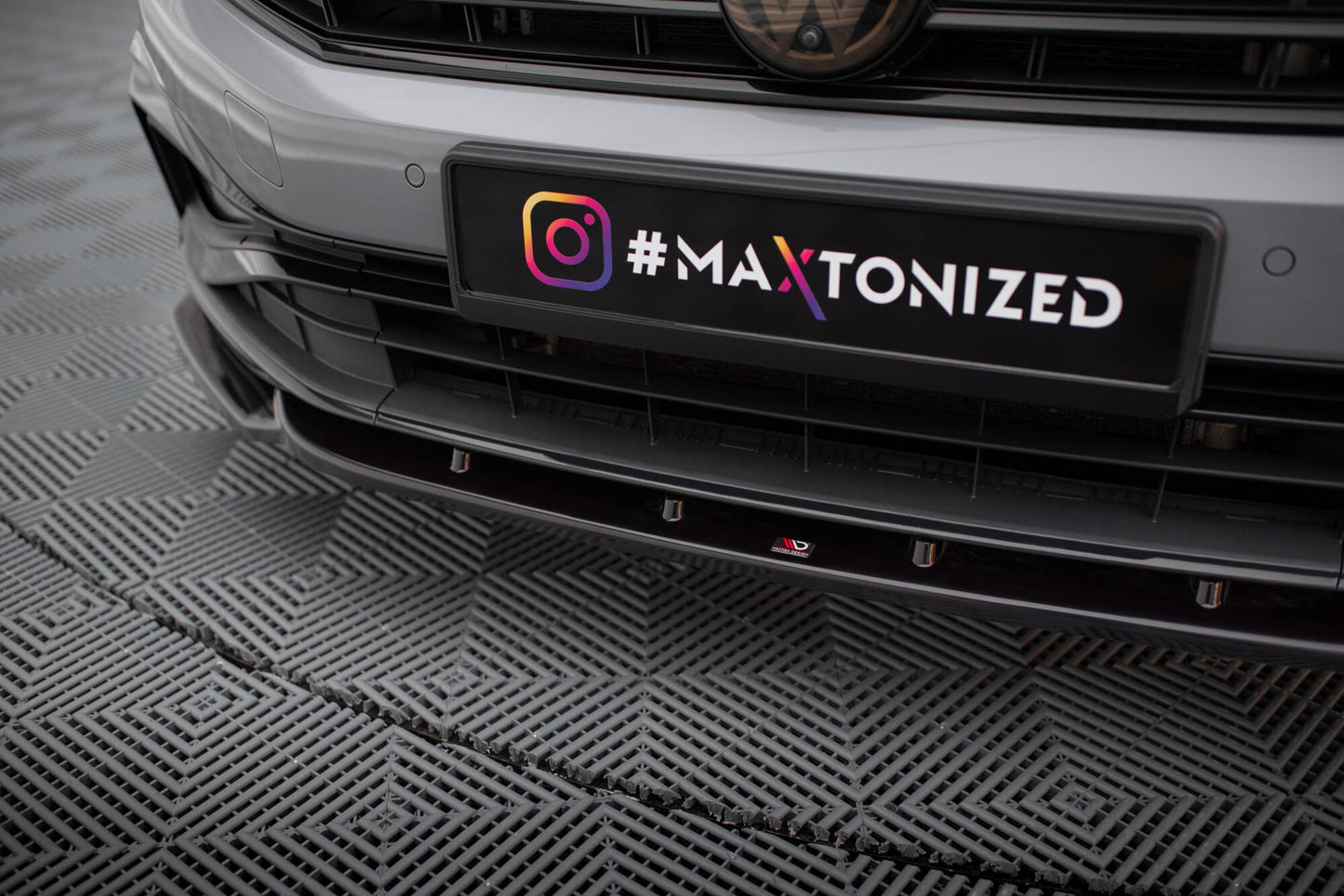 Front Ansatz V.2 für VW Passat R-Line B8 Facelift schwarz Hochglanz