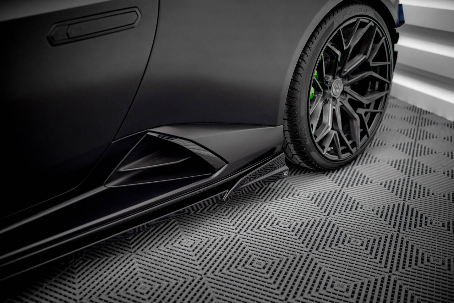 Seitenschweller Ansatz für Lamborghini Huracan EVO schwarz Hochglanz