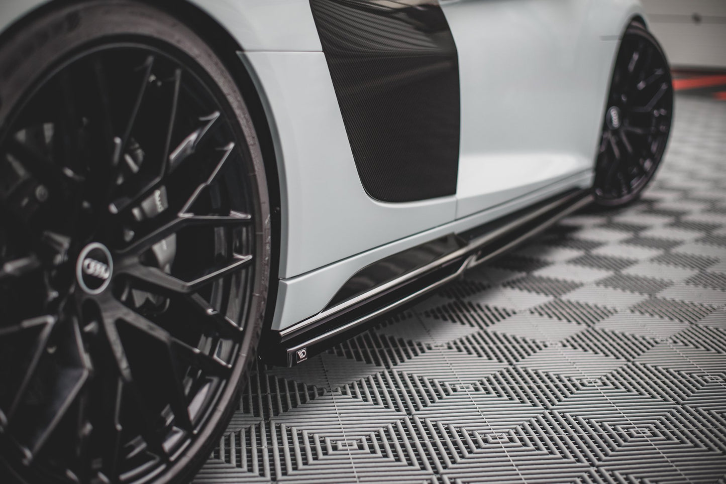 Seitenschweller Ansatz für Audi R8 Mk2 Facelift schwarz Hochglanz
