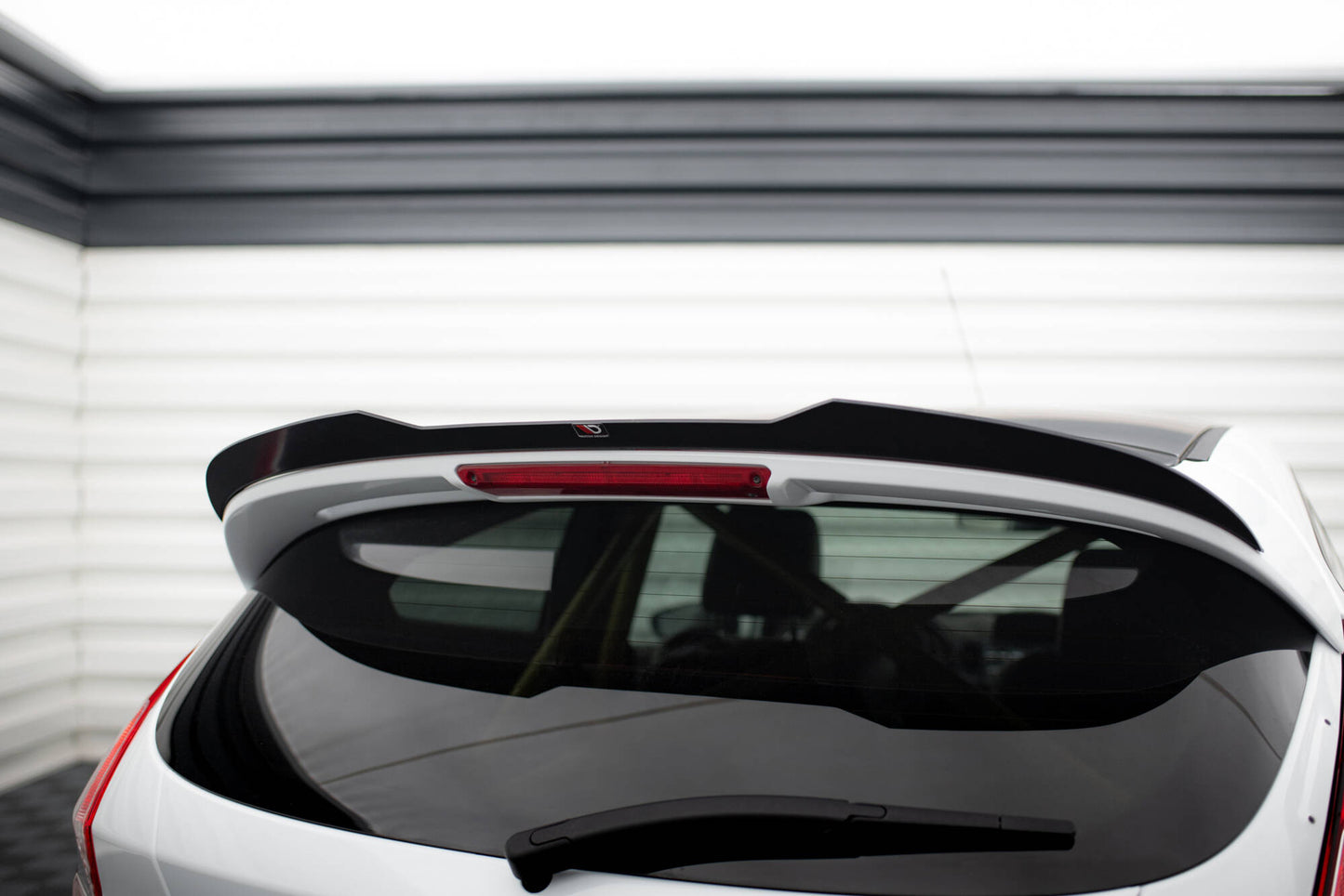 Spoiler CAP für Ford Fiesta ST Mk7 FL schwarz Hochglanz