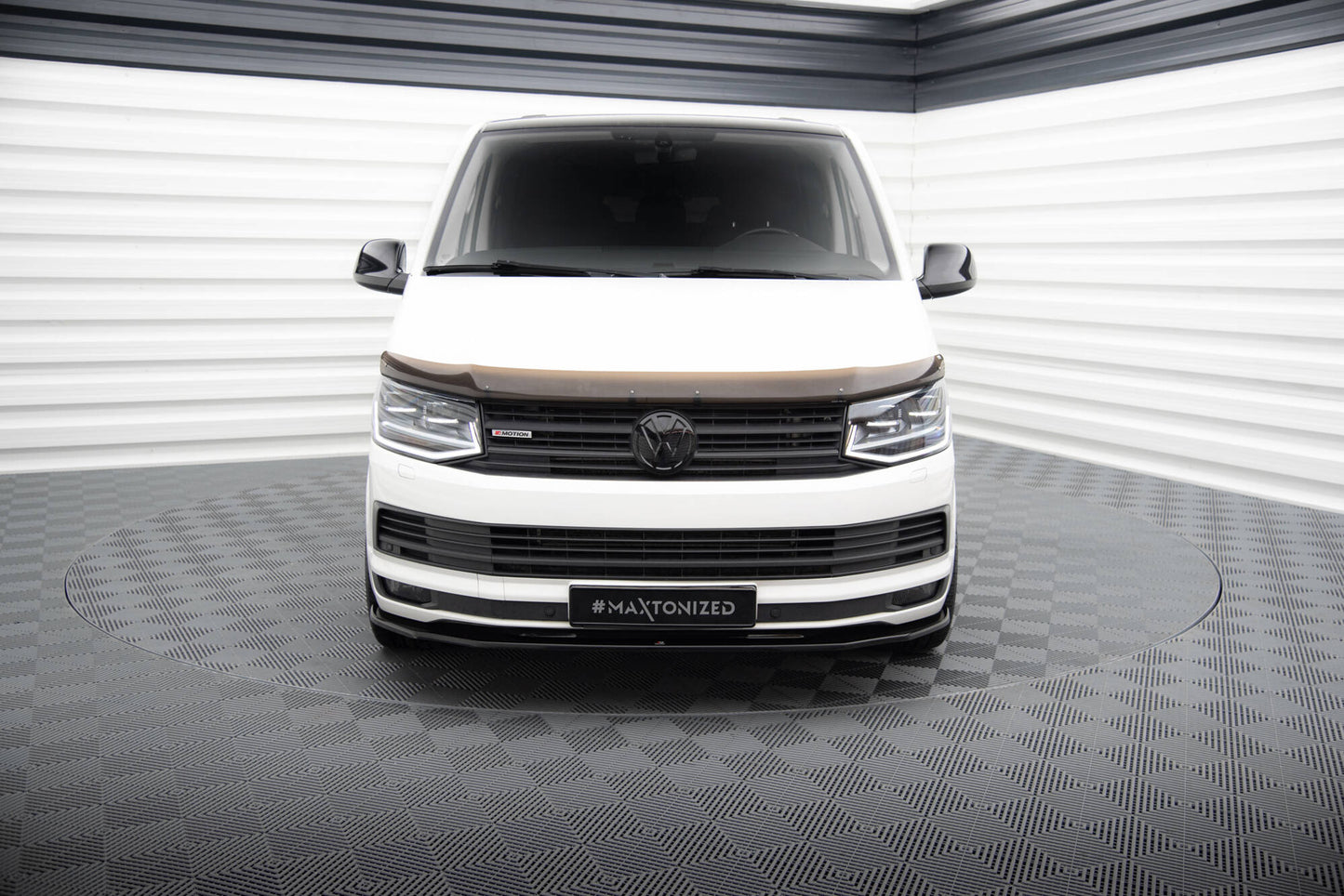 Front Ansatz V.2 für VW T6 schwarz Hochglanz