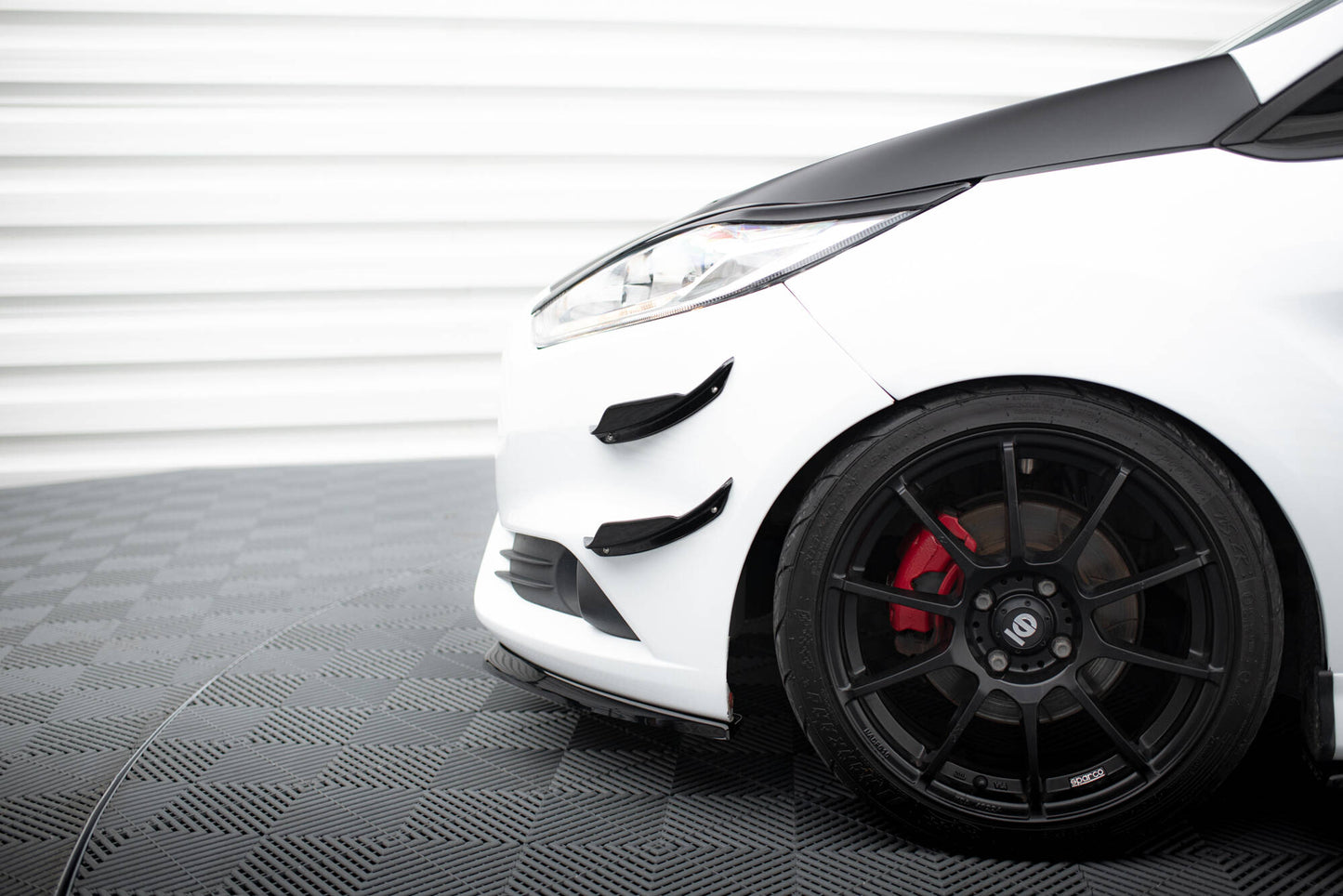 Stoßstangen Flaps Wings vorne Canards für Ford Fiesta 7 ST Facelift