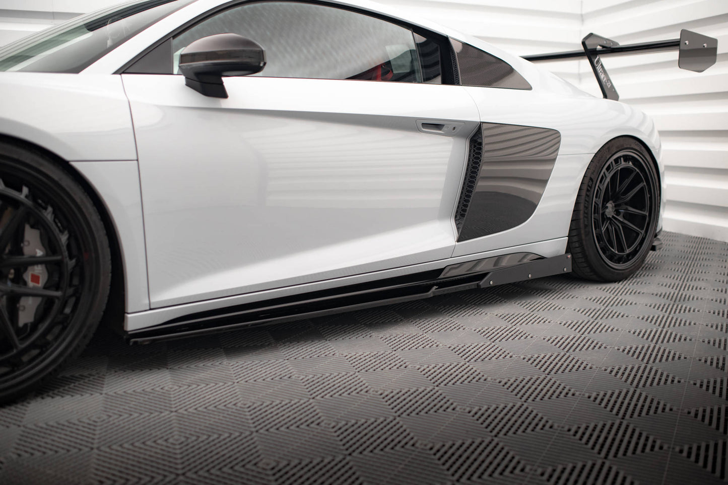 Seitenschweller Ansatz V.2 für + Flaps für Audi R8 Mk2 Facelift