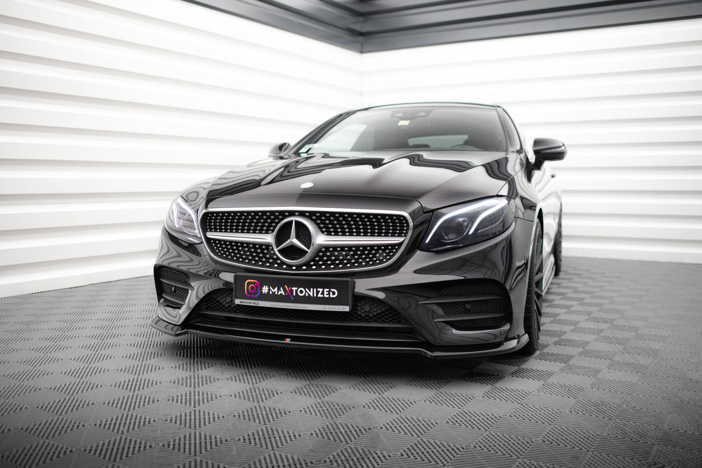 Front Ansatz V.2 für Mercedes-Benz E-Klasse W213 Coupe (C238) / Cabriolet (A238) AMG-Line / 53 AMG schwarz Hochglanz