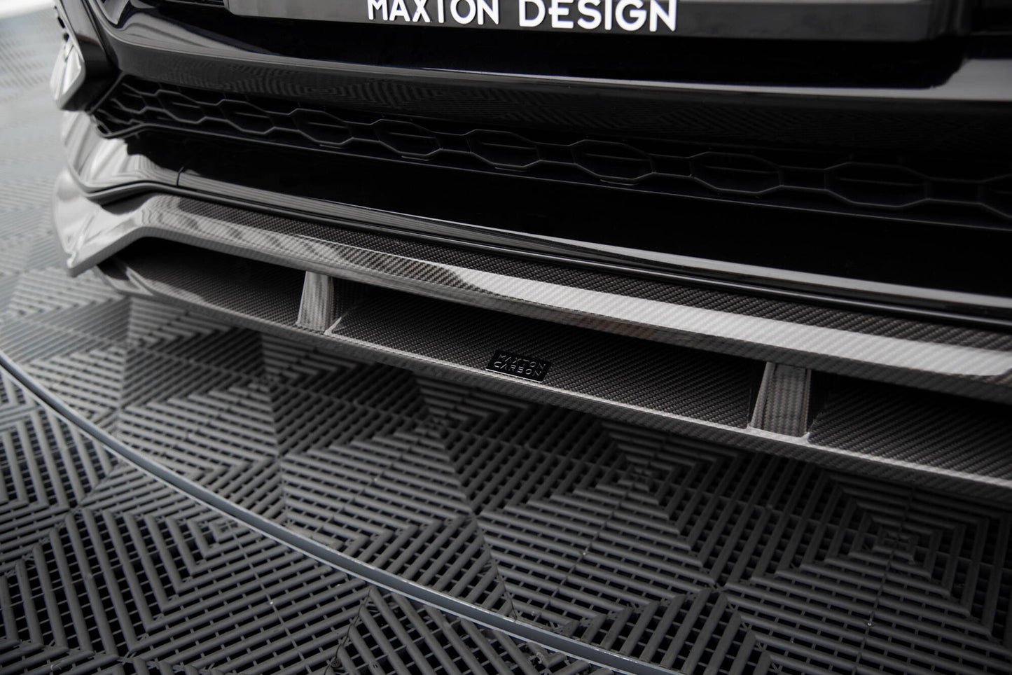 Set of Carbon Splitters Audi RSQ8 Mk1 schwarz matt