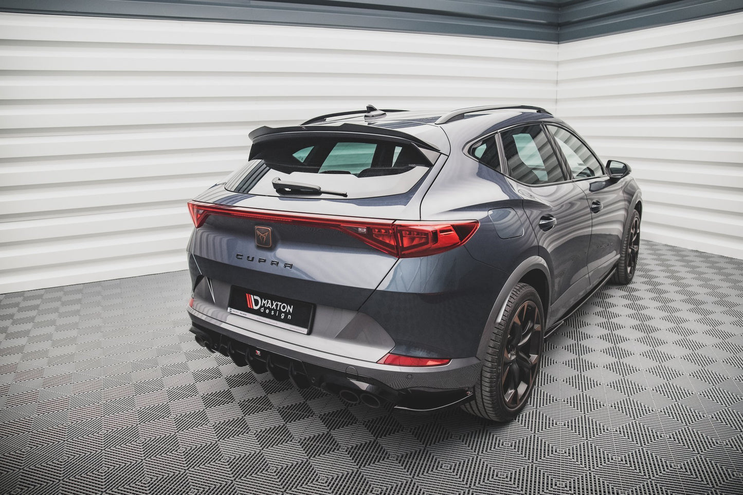 Diffusor Heck Ansatz V.1 für Cupra Formentor Mk1 / Mk1 Facelift schwarz Hochglanz