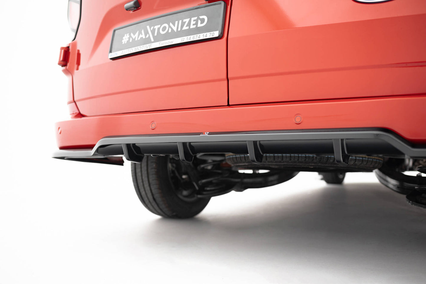 Mittlerer Cup Diffusor DTM Look Heck Ansatz für Ford Transit Custom / Tourneo Custom Mk2 schwarz Hochglanz