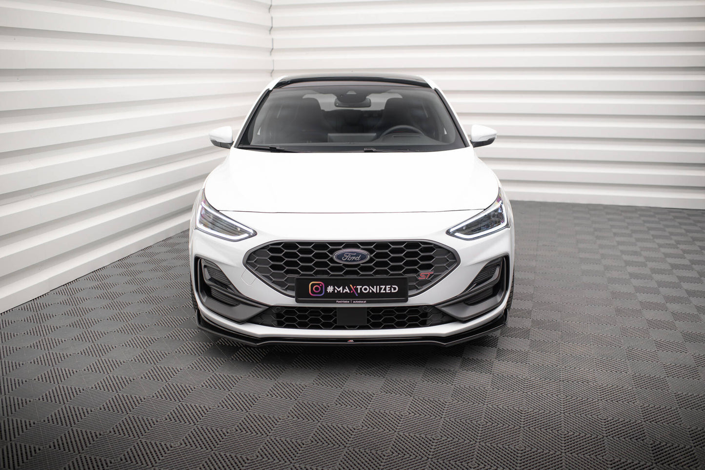 Front Ansatz V.1 für Ford Focus ST / ST-Line Mk4 Facelift schwarz Hochglanz