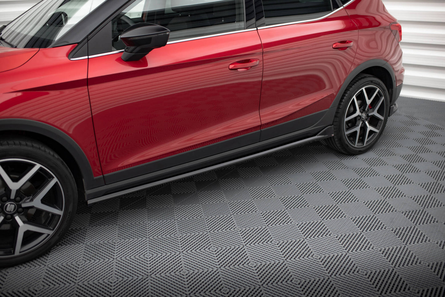 Seitenschweller Ansatz für Seat Arona FR Mk1 schwarz Hochglanz