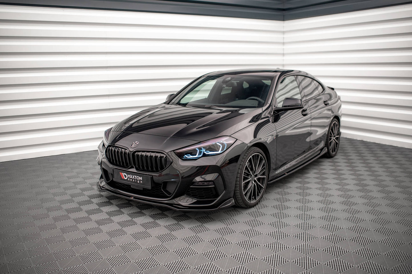 Front Ansatz V.3 für BMW 2 Gran Coupe M-Paket / M235i F44 schwarz Hochglanz