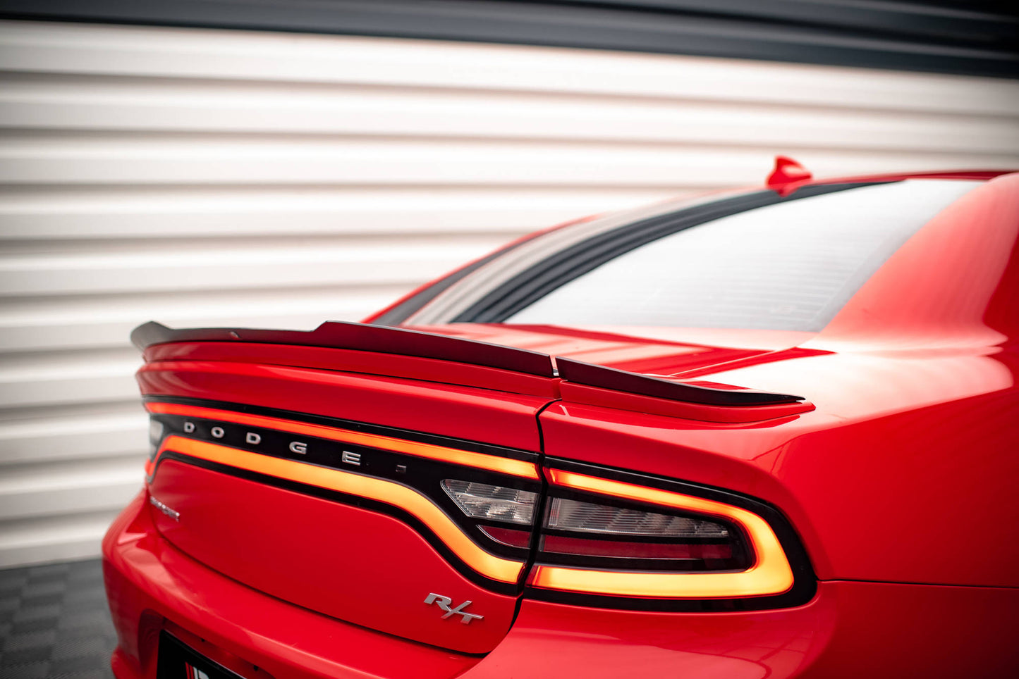 Spoiler CAP für Paket Dodge Charger RT Mk7 Facelift schwarz Hochglanz