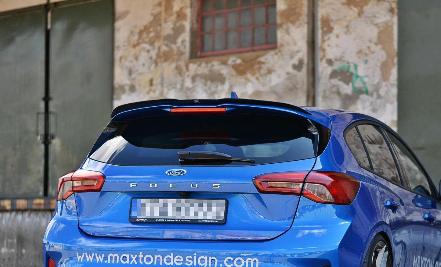 Spoiler CAP V.1 für Ford Focus Hatchback ST-Line Mk4 schwarz Hochglanz
