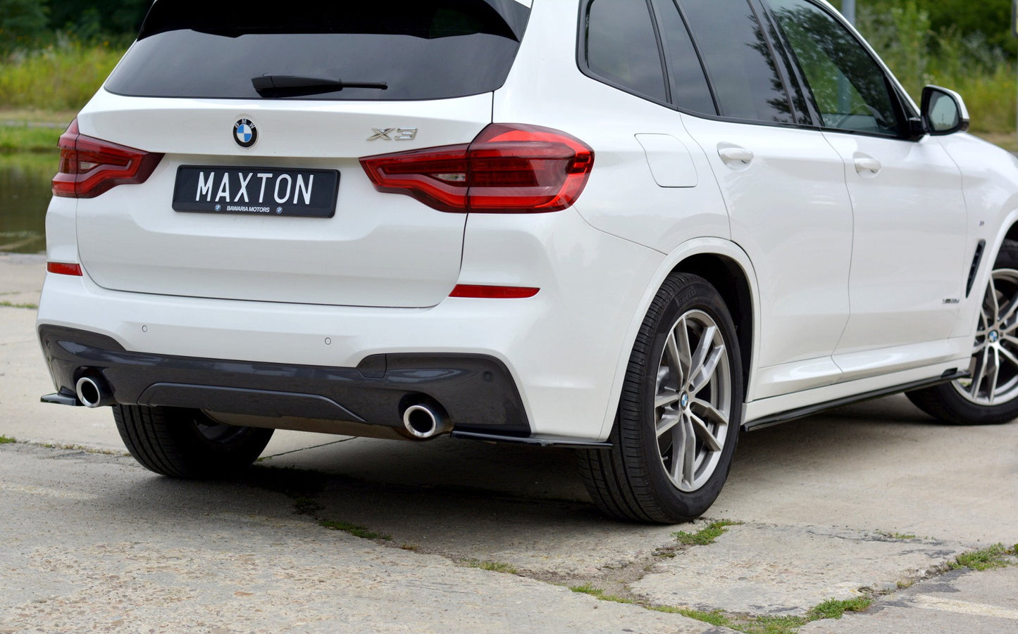 Heck Ansatz Flaps Diffusor für BMW X3 G01 M Paket Carbon Look