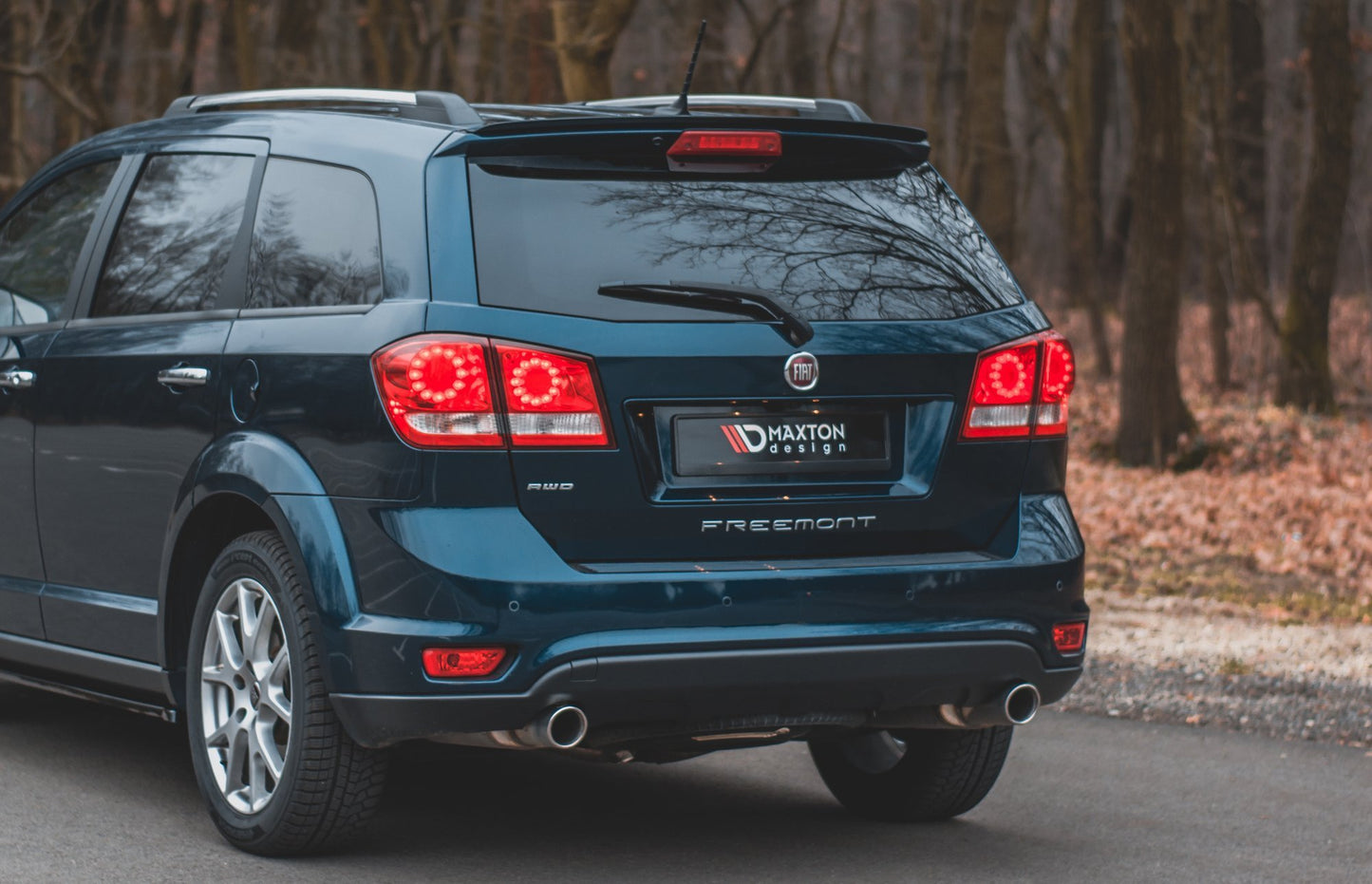 Spoiler CAP für Fiat Freemont schwarz matt
