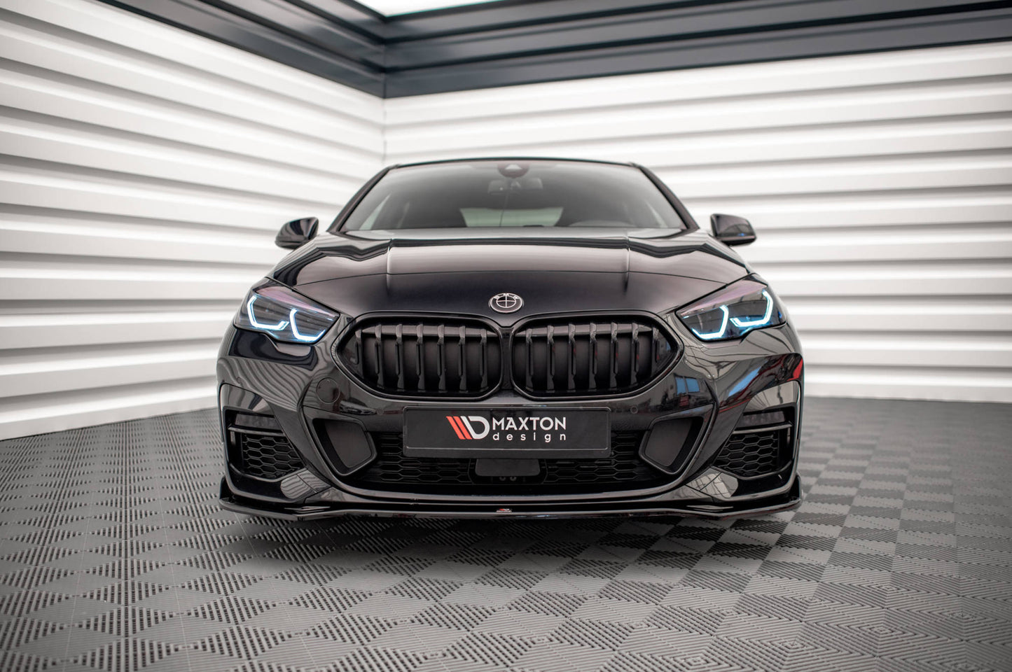 Front Ansatz V.3 für BMW 2 Gran Coupe M-Paket / M235i F44 schwarz Hochglanz