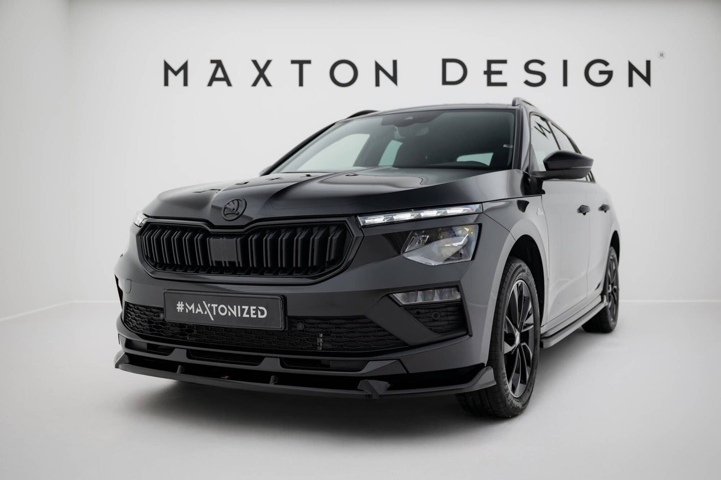 Front Ansatz V.2 für Skoda Kamiq Monte Carlo Mk1 Facelift schwarz Hochglanz