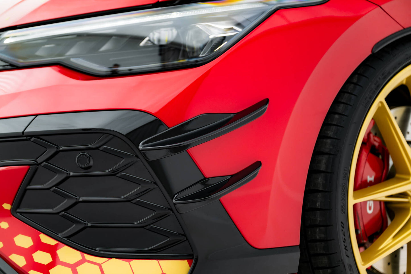 Stoßstangen Flaps Wings vorne Canards für VW Golf GTI Clubsport Mk8 Facelift