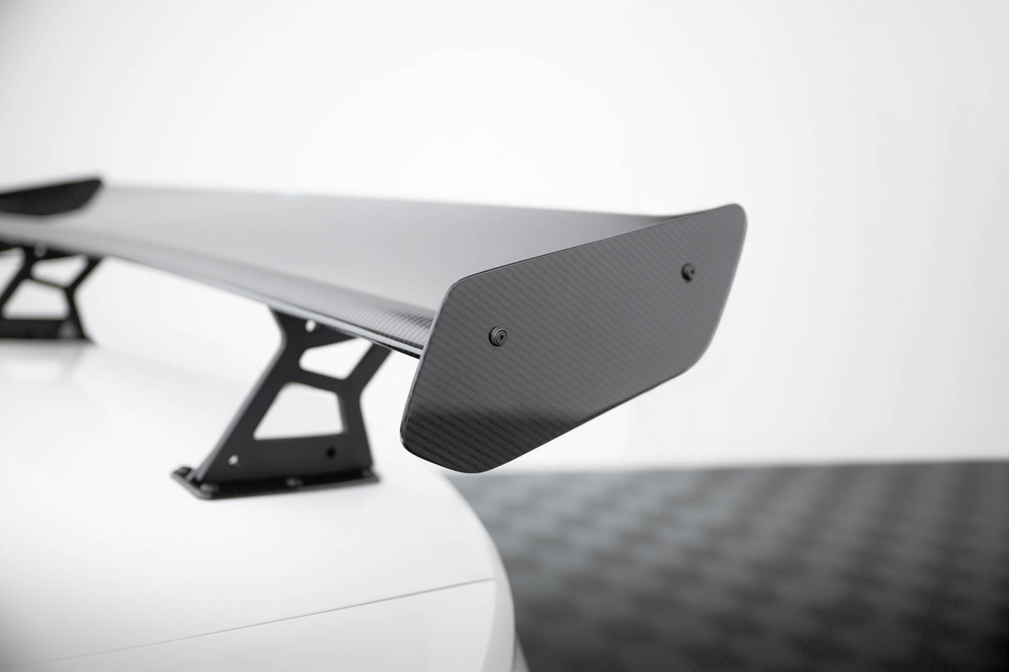Carbon Spoiler With Internal Brackets Uprights VW Jetta GLI Mk7