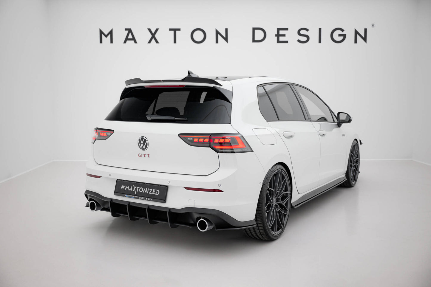 Street Pro Heck Ansatz Flaps Diffusor V.1 für Volkswagen Golf GTI / GTE / R-Line Mk8