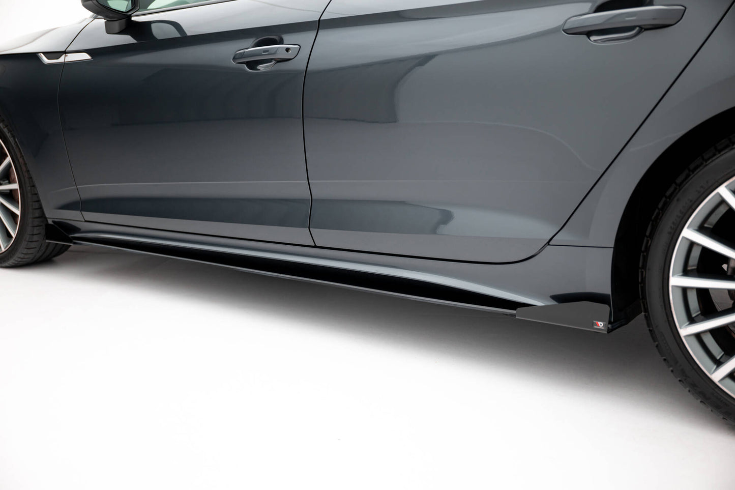 Street Pro Seitenschweller Ansatz für + Flaps Audi A5 Sportback F5 Facelift schwarz Hochglanz