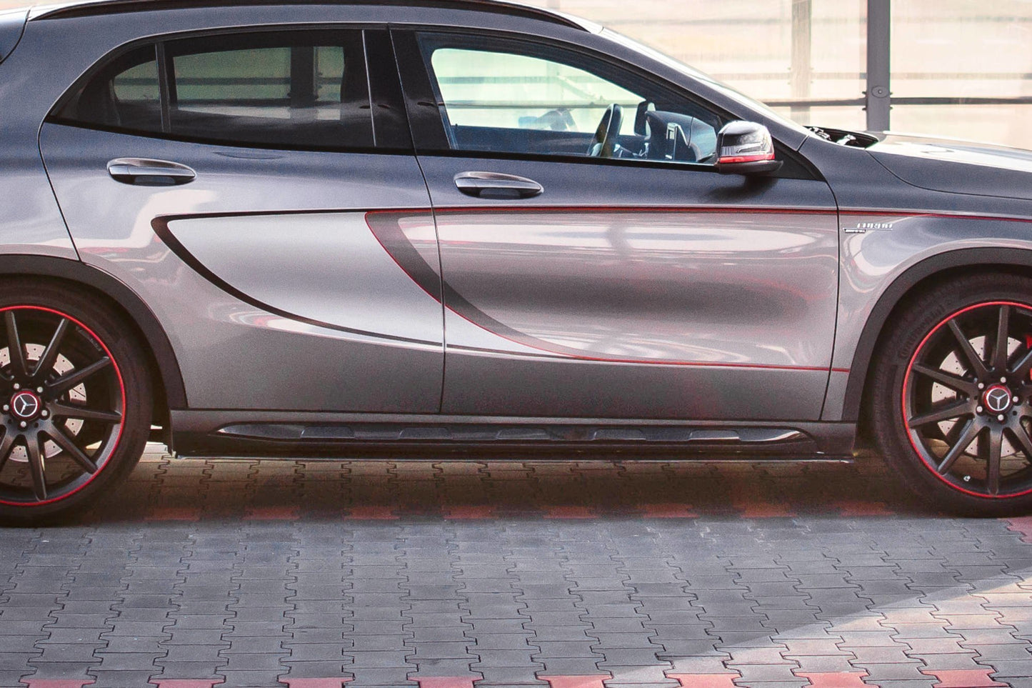 Seitenschweller Ansatz für Mercedes GLA 45 AMG SUV (X156) vor Facelift schwarz matt