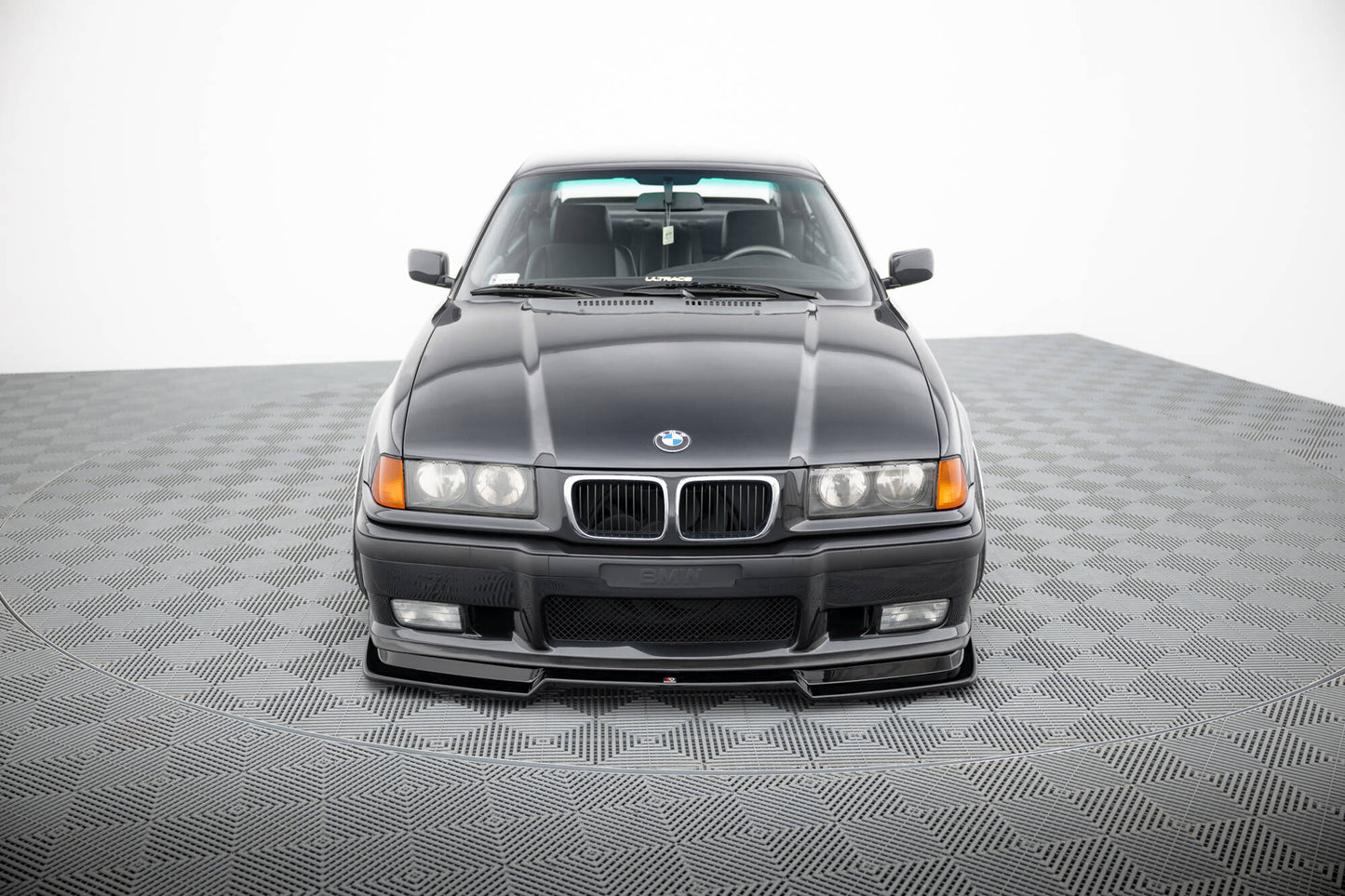 Front Ansatz V.2 für BMW M3 / 3 M-Paket E36 Coupe schwarz Hochglanz