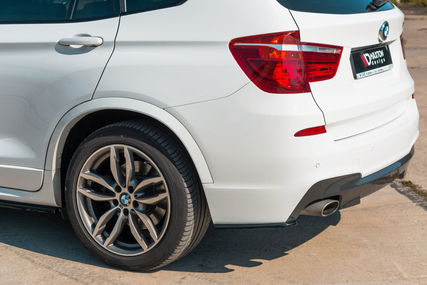 Heck Ansatz Flaps Diffusor für BMW X3 F25 M-Paket Facelift schwarz matt